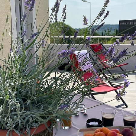 Val Des Bruyeres - Gite 15Mn Pezenas Avec Terrasse Et Cour Close - Parking Privatif Securise - Wifi Ftth Gratuit Neffies Zewnętrze zdjęcie